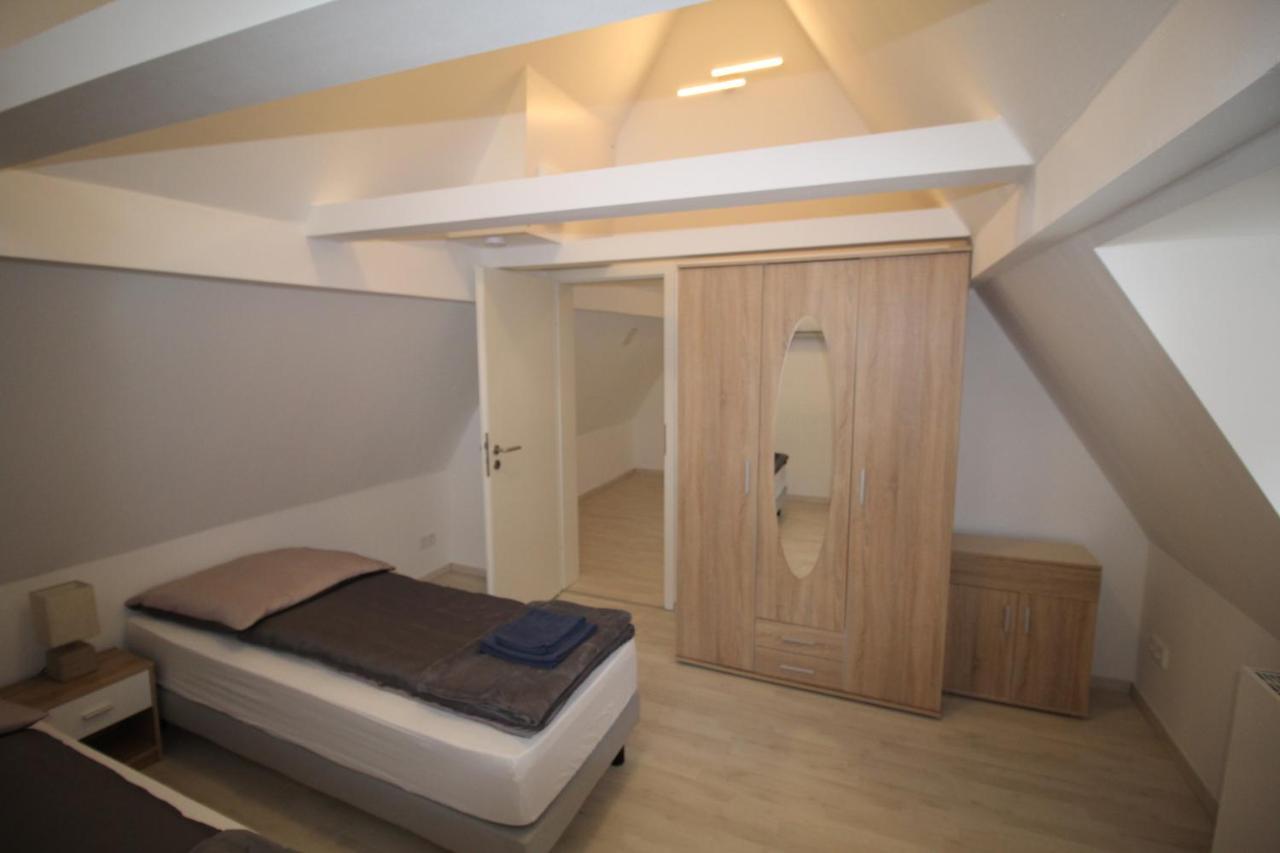 Mainz - 4-Zimmer-Haus - 6 Personen Kültér fotó